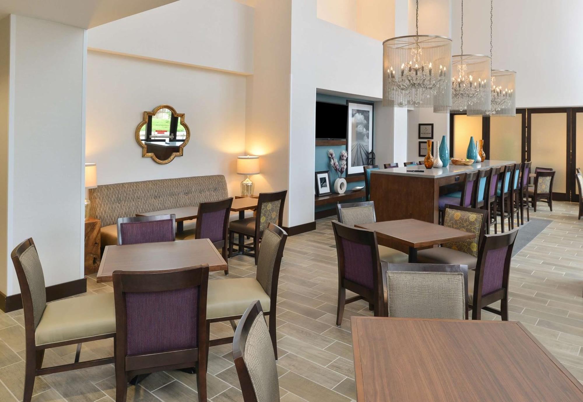 Hampton Inn & Suites Des Moines Downtown Zewnętrze zdjęcie