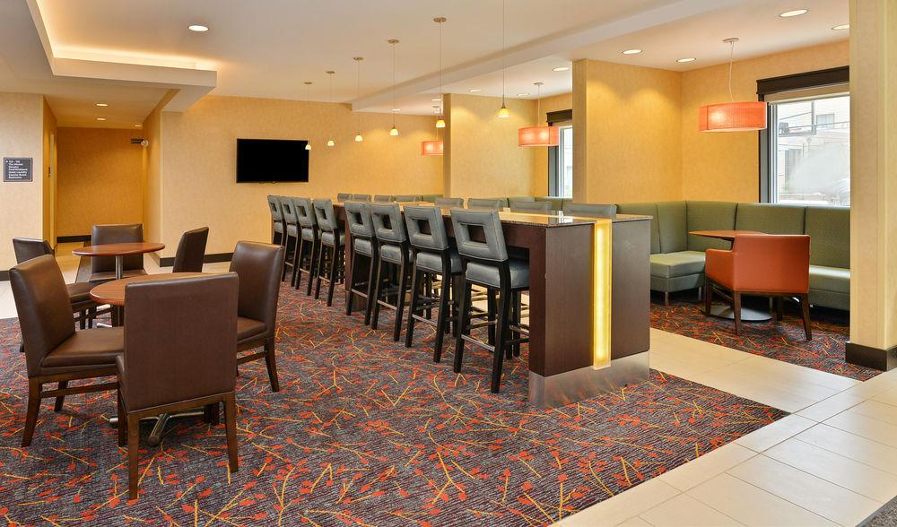 Hampton Inn & Suites Des Moines Downtown Zewnętrze zdjęcie